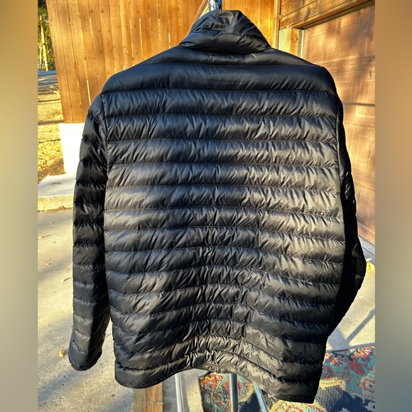 Eddie Bauer puffer jacket, size - Small - Picture 3 of 3